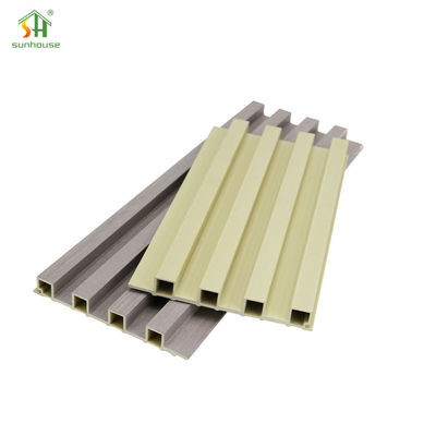 अच्छी कीमत आउटडोर उद्यान सजावट के लिए वाटरप्रूफ डब्ल्यूपीसी वॉल पैनल, पर्यावरण के अनुकूल वॉल क्लैडिंग ऑनलाइन