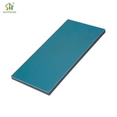 अच्छी कीमत होटल इंटीरियर परियोजनाओं के लिए लक्जरी कार्बन क्रिस्टल बांस लकड़ी के कोयले की दीवार पैनल ऑनलाइन